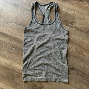 Lululemon Gray Tank Size 4